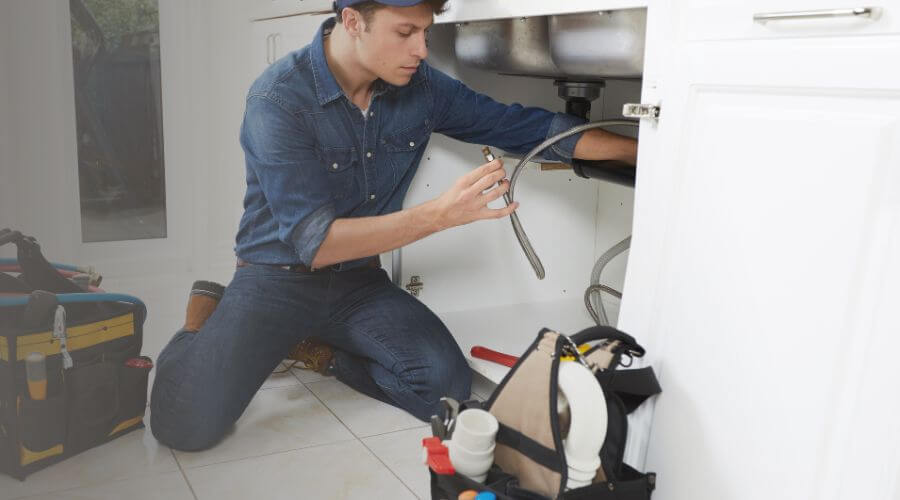 Burst Pipe Repair in Braxton, MS